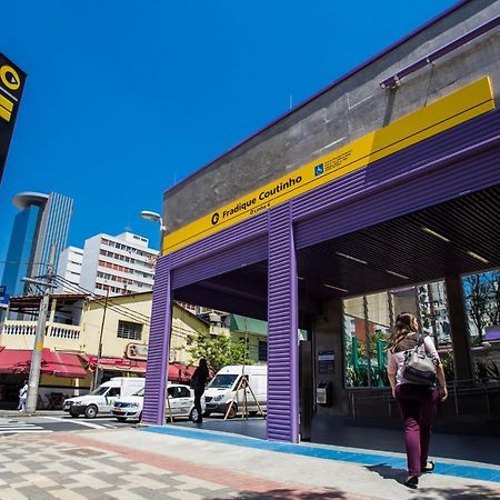 סאו פאולו Vilarejo Hostel Pinheiros Guest House מראה חיצוני תמונה