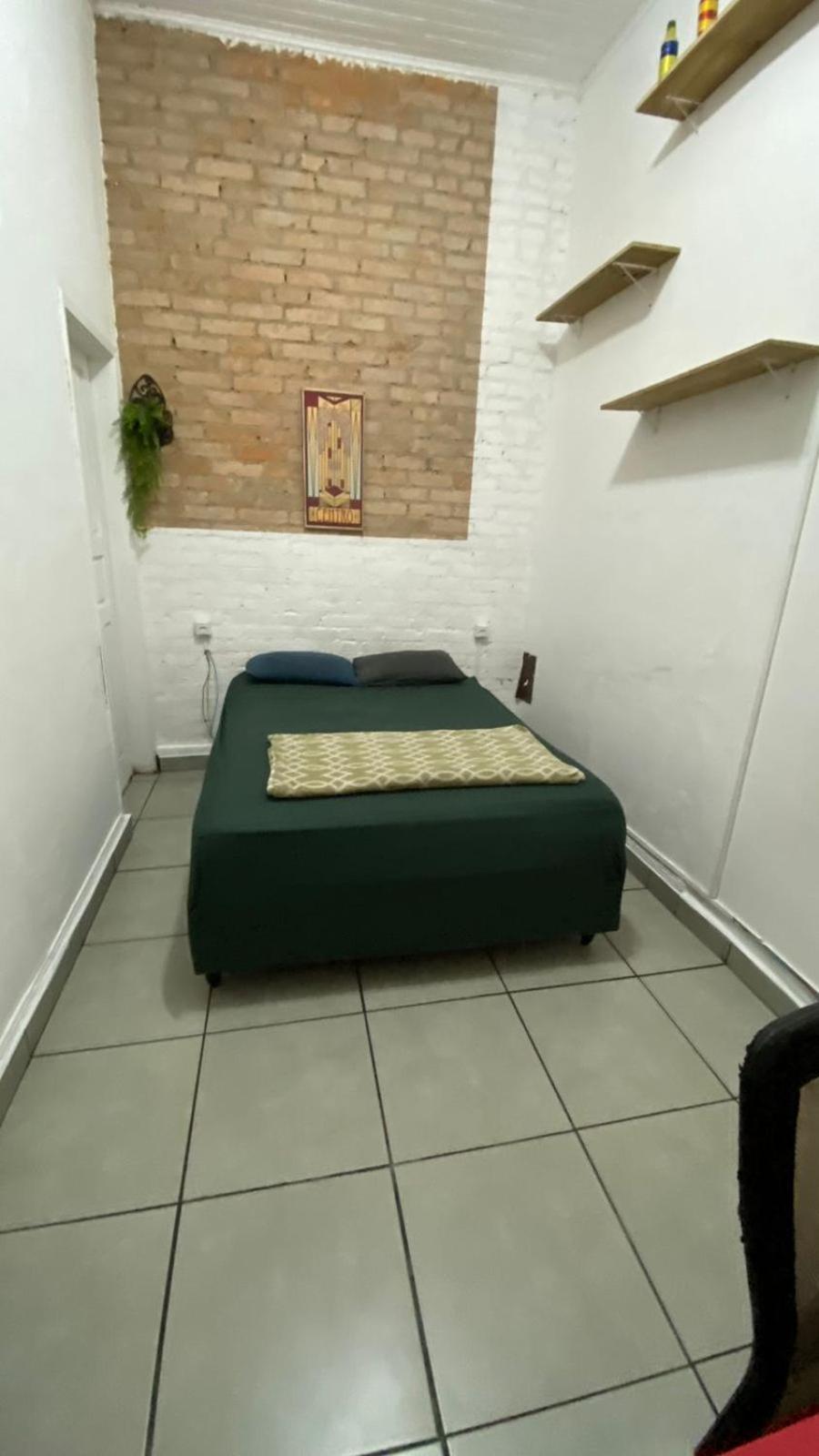 סאו פאולו Vilarejo Hostel Pinheiros Guest House חדר תמונה